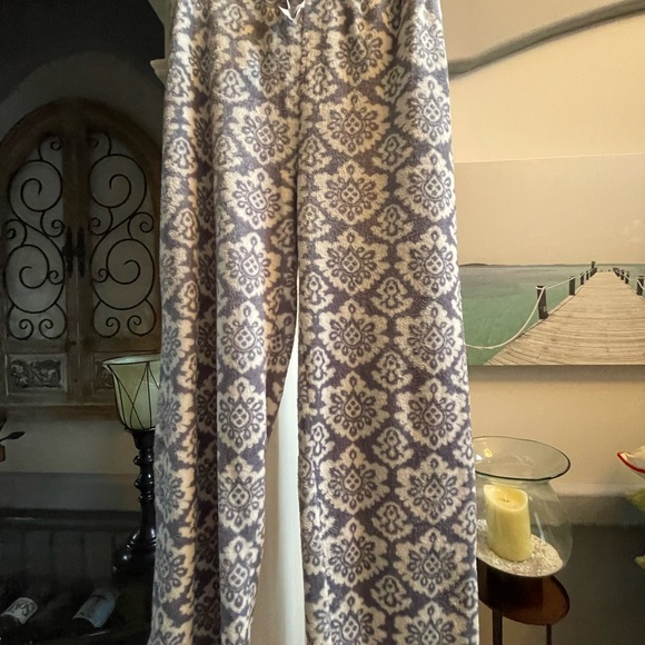 3 pair of ladies fleece lounge pants with elastic waist and drawstring size L - Picture 4 of 9